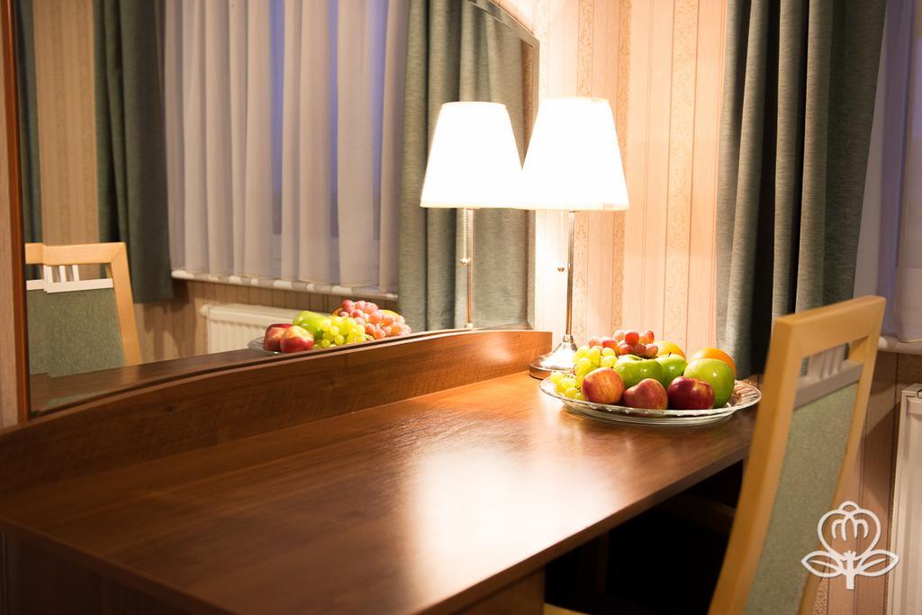 L'Ascada Hotel 스렘 외부 사진