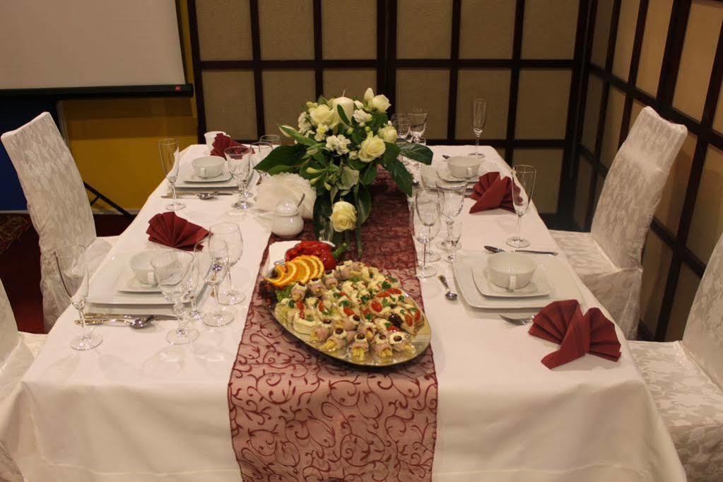 L'Ascada Hotel 스렘 외부 사진