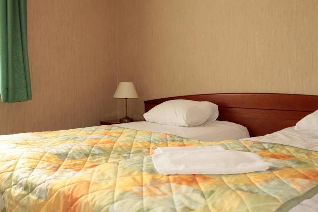 L'Ascada Hotel 스렘 외부 사진